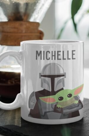 the_mandalorian_holding_child_personalized_name_coffee_mug